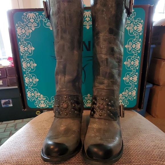 Lane Boots - Picture 2 of 6